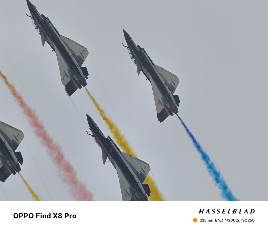 Fighter jets captured with the OPPO Find X8 Pro, demonstrating its advanced Hasselblad camera capabilities and vibrant color rendering.